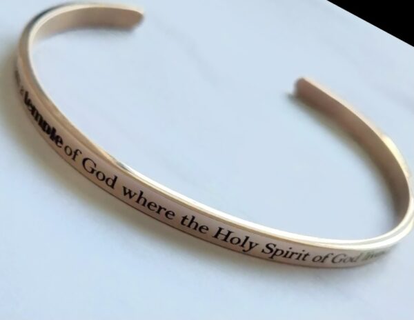 I am a temple of God where the Holy Spirit of God lives.  (1 Cor 3:16) ROSE GOLD
